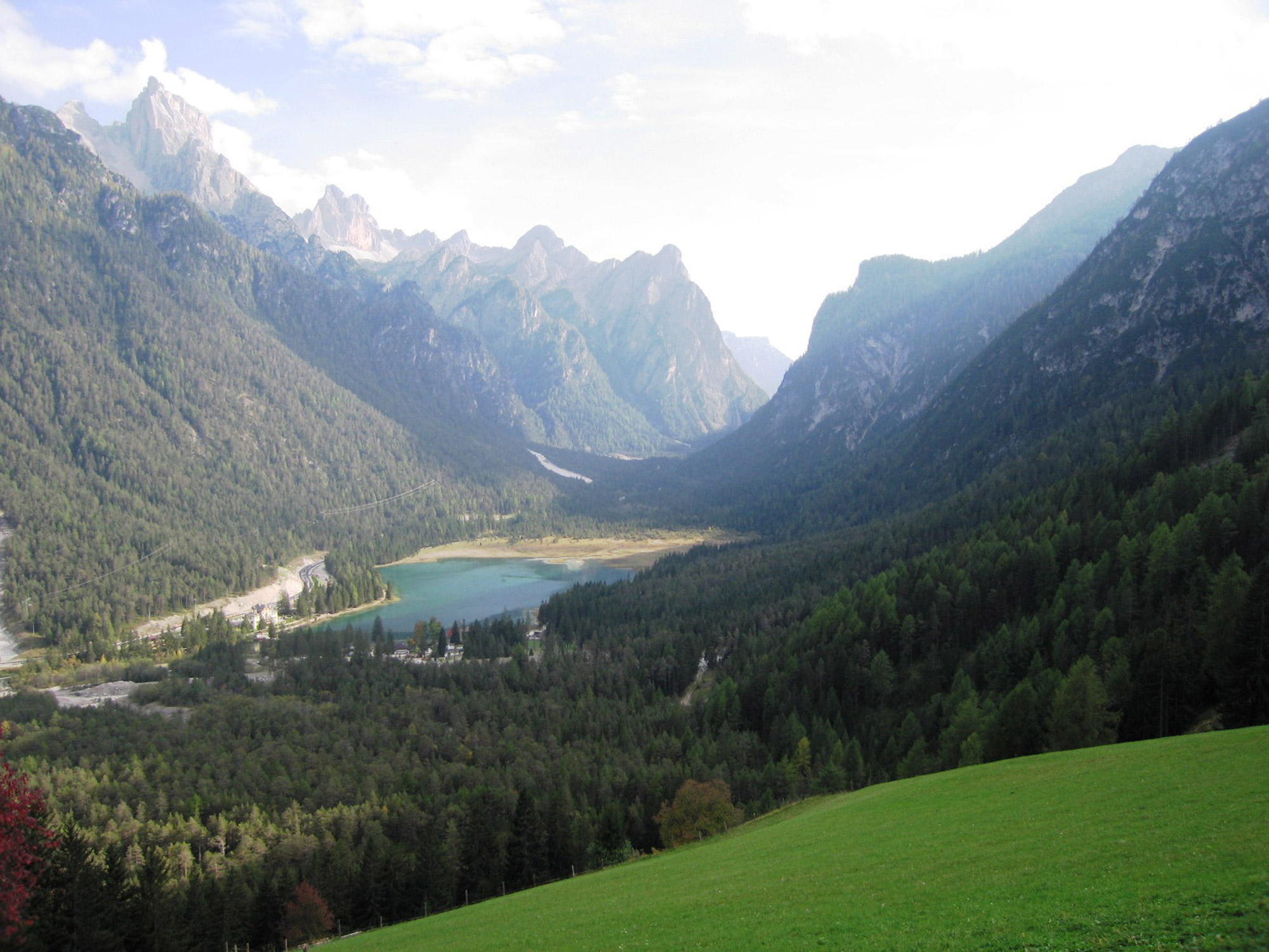 Trogeralm mit Blick auf den Toblacher See